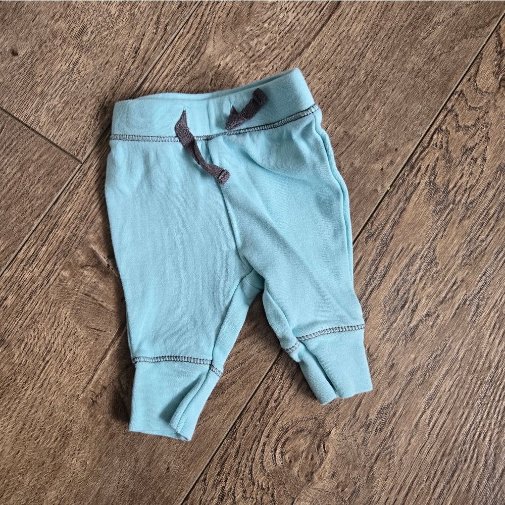 3/$10 New Cat & Jack pants NB